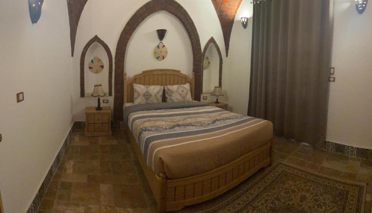 Kemet Villa *